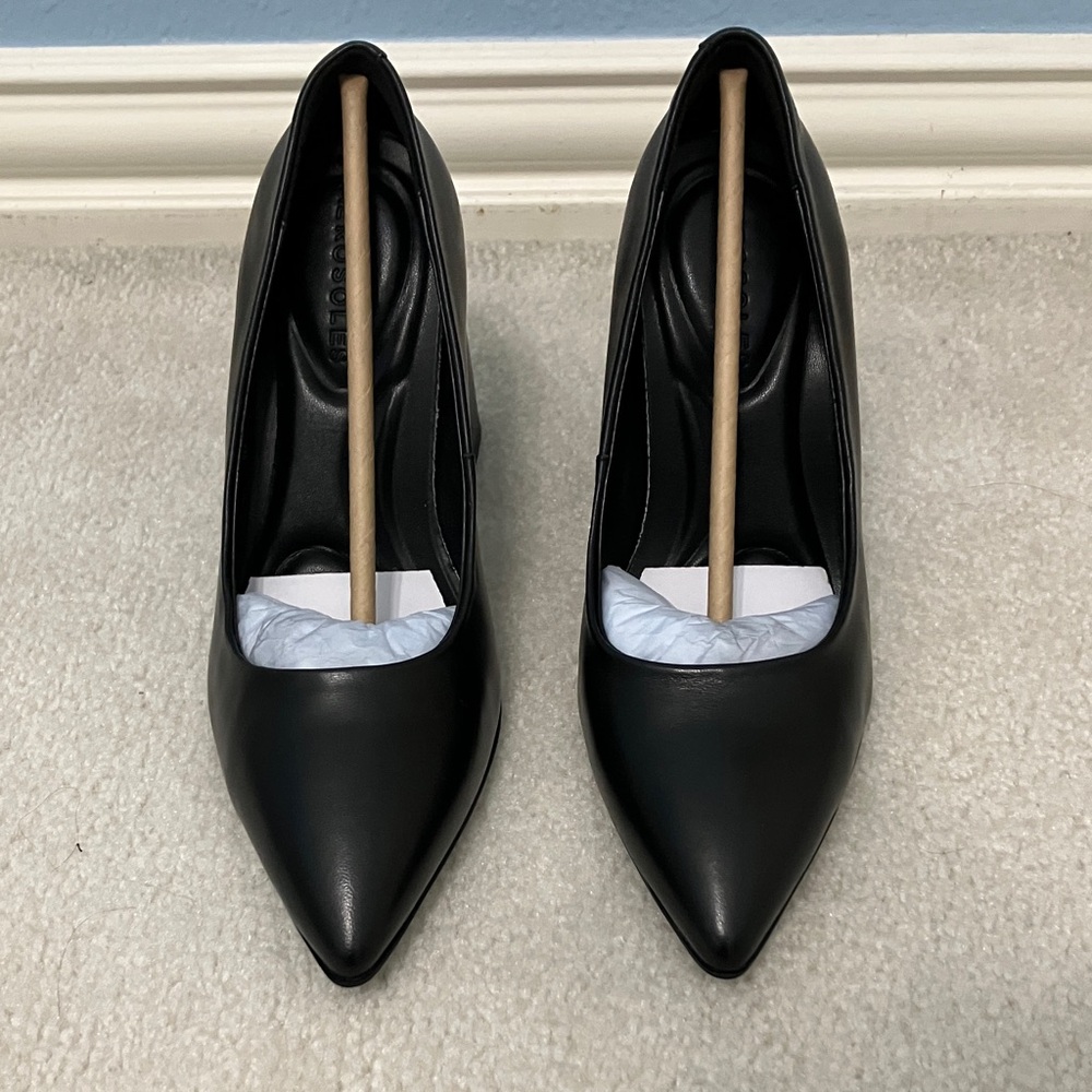 Aerosoles Black Leather Women's Heels-Isabel NEW